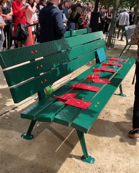 louis vuitton park bench cost|How Much Does a Louis Vuitton Bench .